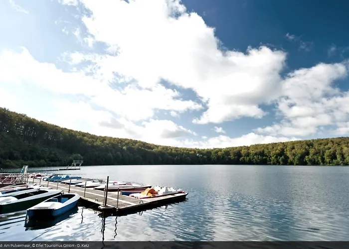 Altes Schreiner Haus In Der Vulkaneifel Feriehus Brockscheid
